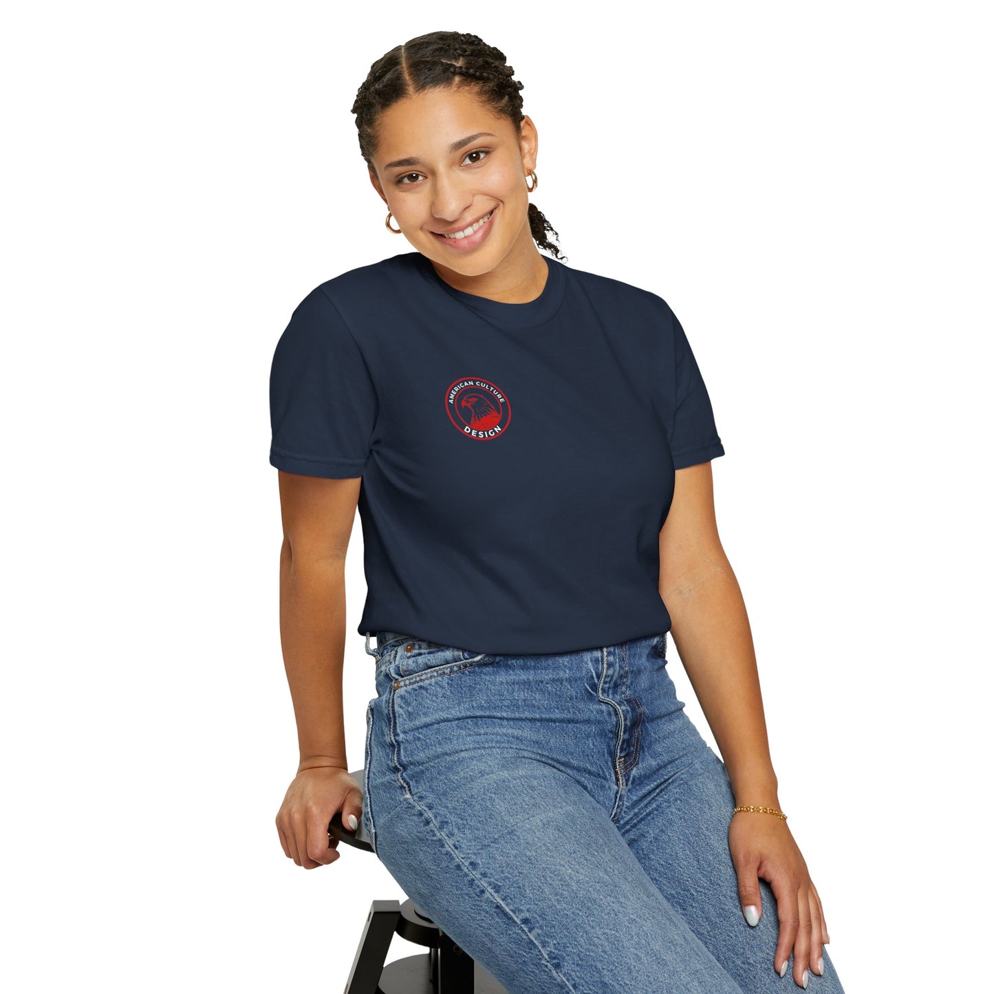 Unisex - American Culture Design Tee – Minimal Style, Maximum Identity