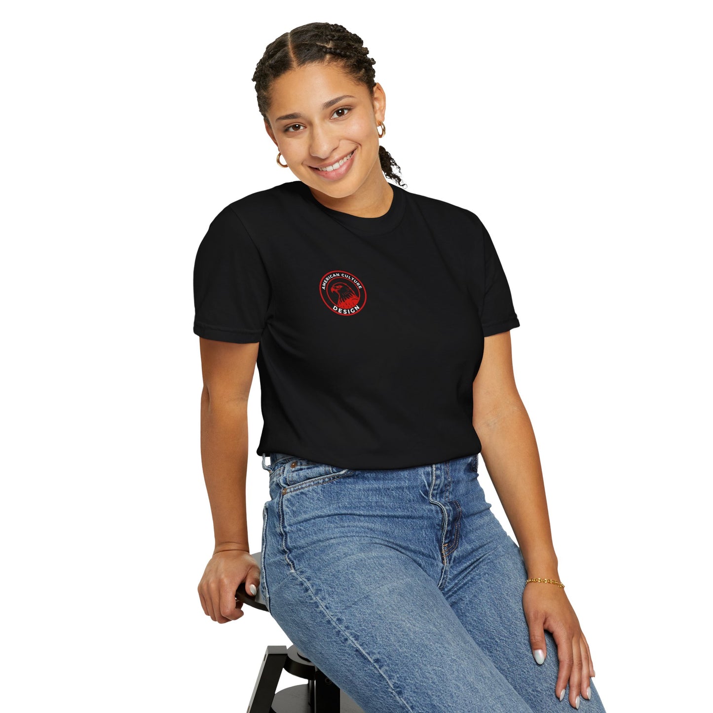 Unisex - American Culture Design Tee – Minimal Style, Maximum Identity